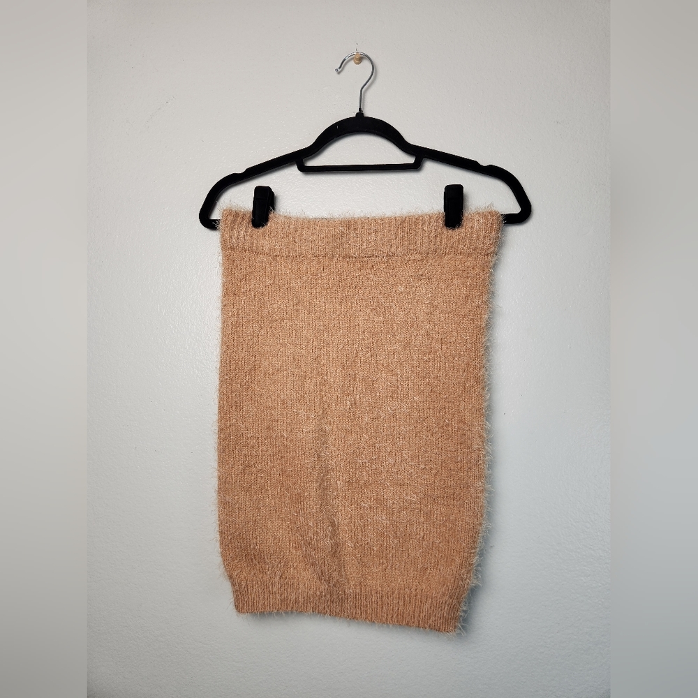 Junior Sized Medium Knit Skirt